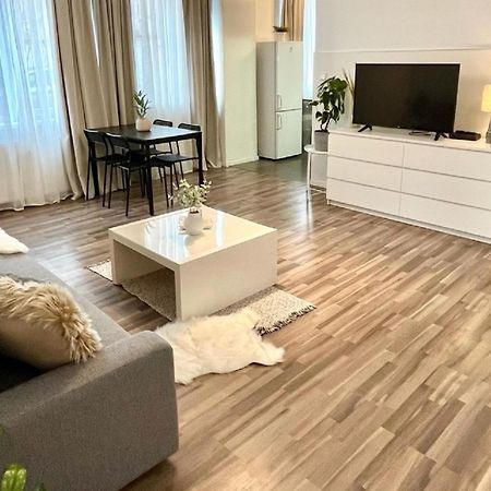 Apartment Adele - Old Town Братислава Экстерьер фото
